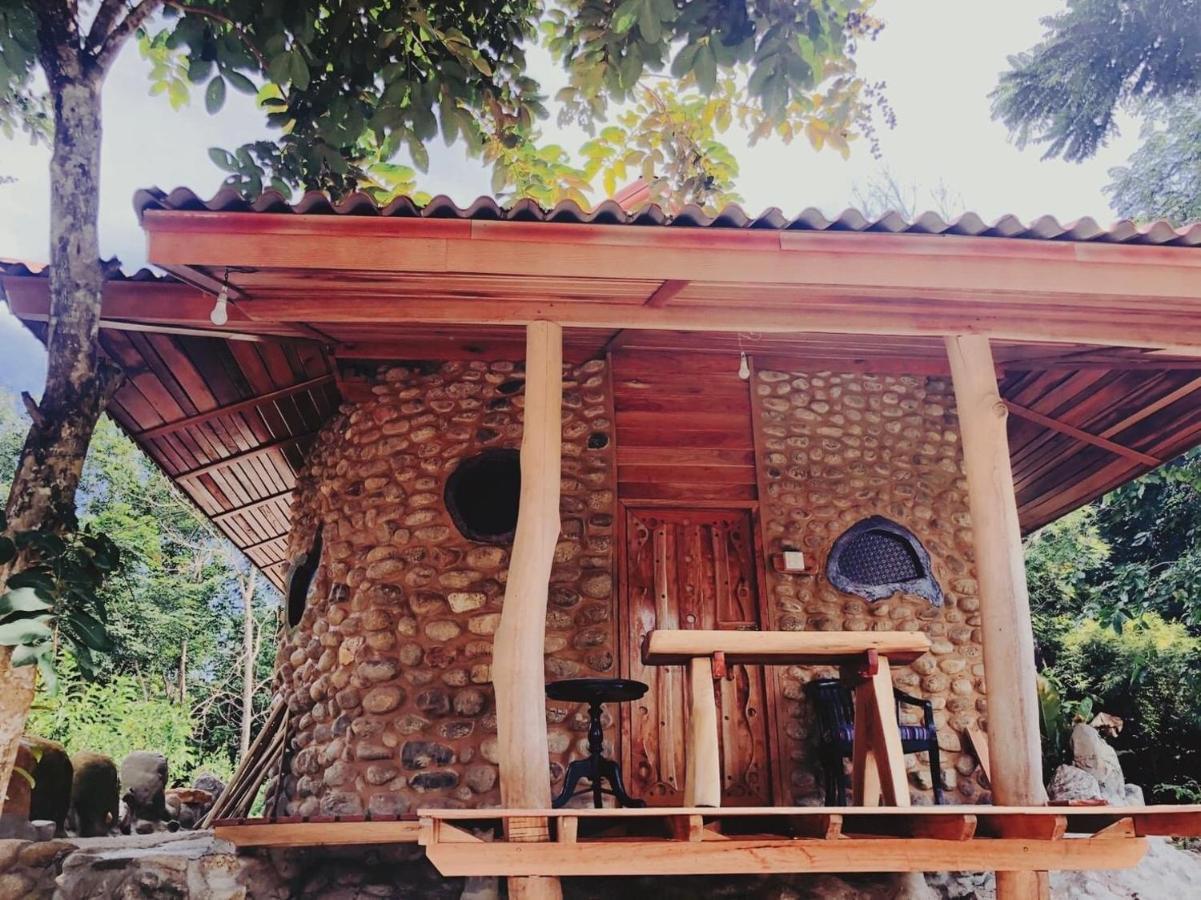 ลีลา โฮมสเตย์ Leela Homestay Chang Klang District Exteriér fotografie