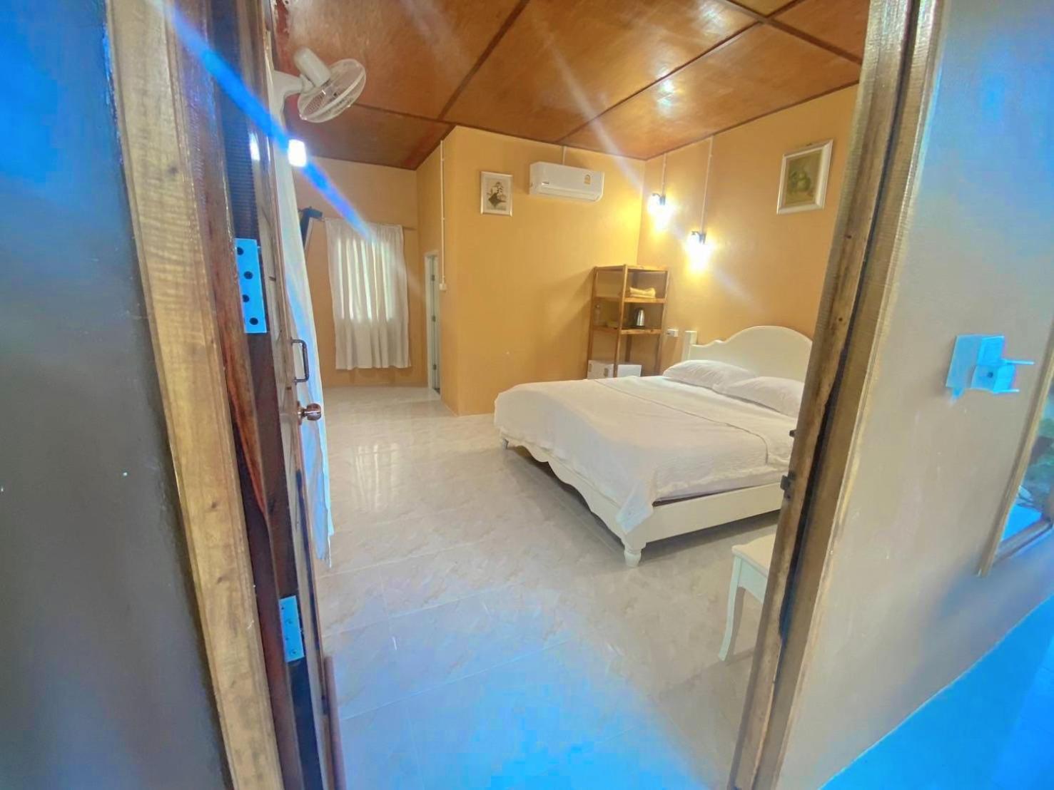 ลีลา โฮมสเตย์ Leela Homestay Chang Klang District Exteriér fotografie